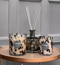 Load image into Gallery viewer, Vogue Candle Print